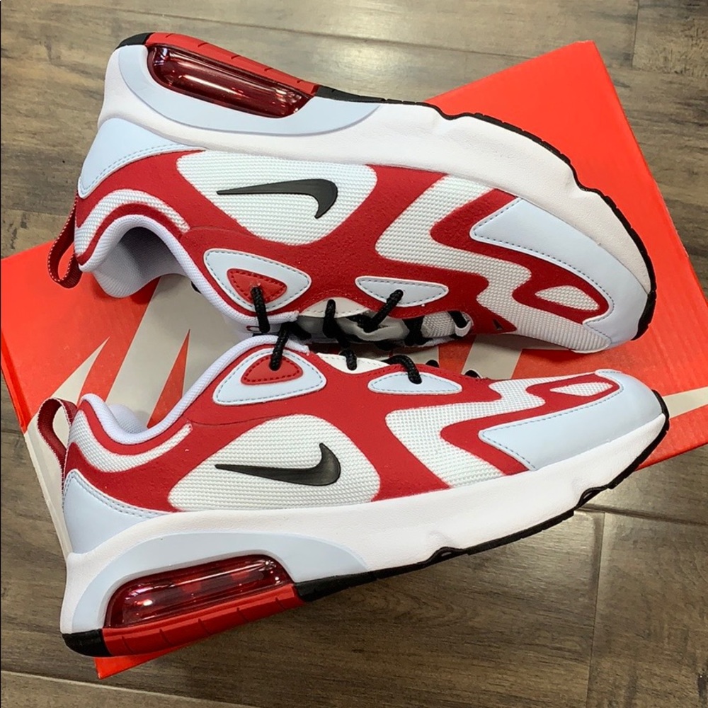 W NIKE AIR MAX 200 running shoes - Picture 6 of 16